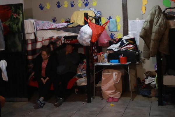Migrantes en el albergue 