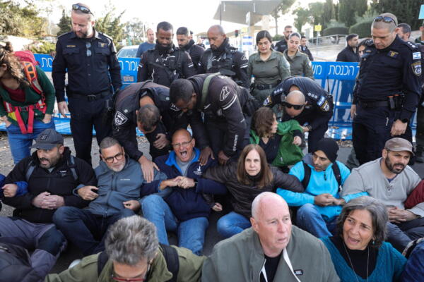 Protesta ante el parlamento de Israel. Fuente: externa.