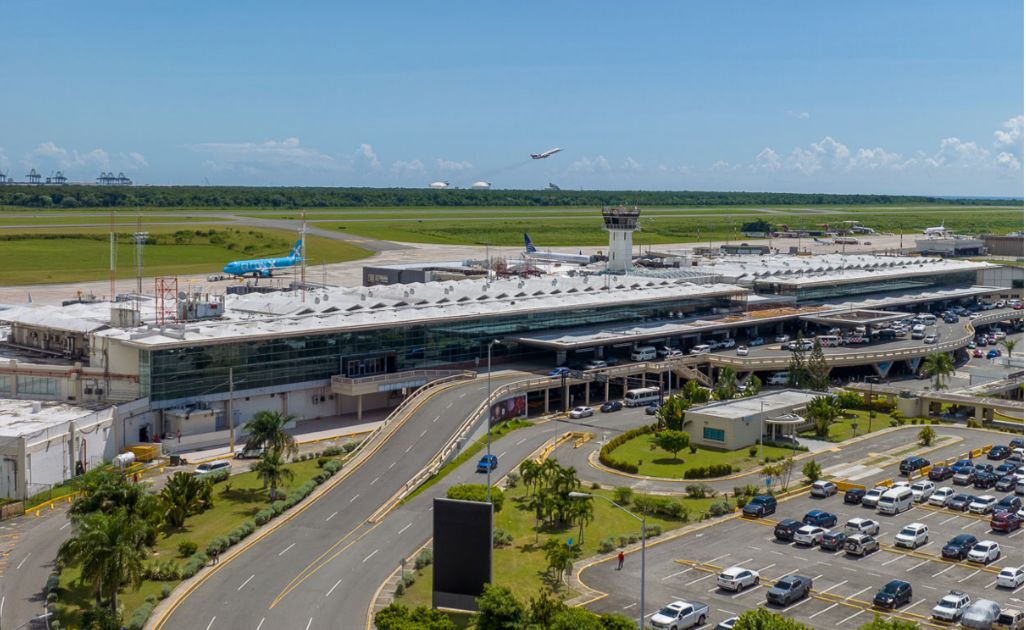 Aerodom anuncia corte energético programado en el AILA para este viernes