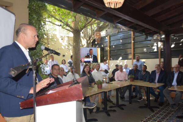 La actividad fue transmitida a través de los medios del Grupo de Comunicaciones Anthony Marte, torneo que disputará la copa Banreservas.