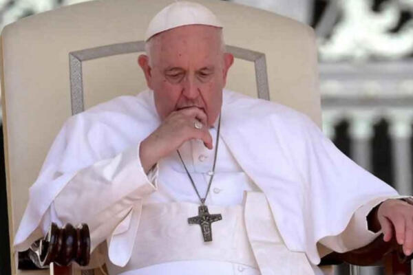 El papa, realiza un llamado a la paz en estos tiempos 