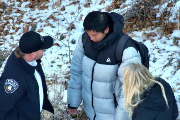 Estudiante chino encontrado por la Policía en un bosque de Estados Unidos. Foto: fuente externa.