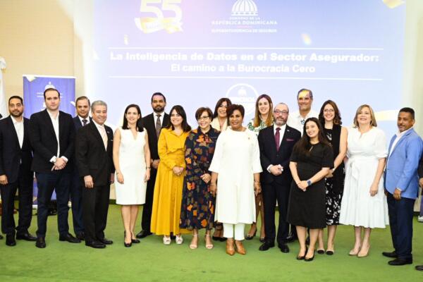 Durante el acto de lanzamiento. (Foto: fuente externa) 