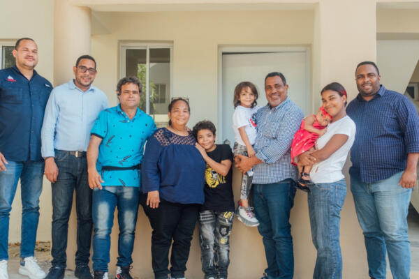 Ministerio de Vivienda y Edificaciones superó en el 2023 la cifra histórica de más de 7 mil viviendas construidas y entregadas. (Foto: fuente externa) 
