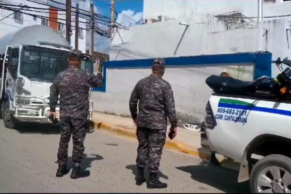 Policía Nacional ocupa varias armas blancas y de fuego. (Foto: fuente externa)