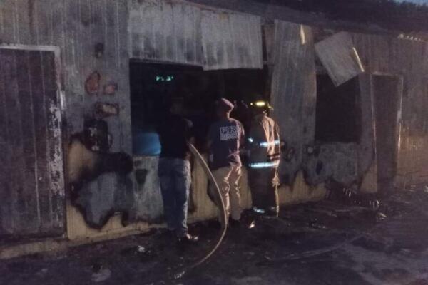 Fuego en escuela de La Romana