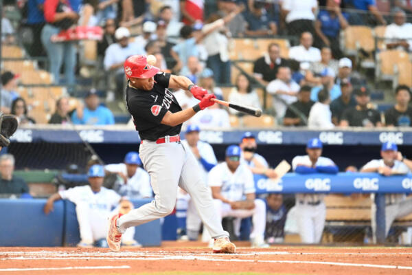 Leones suman importante victoria 8-5 ante los Tigres en el R.R