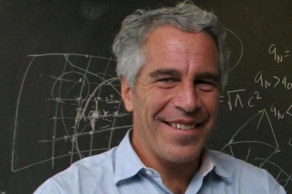 Jeffrey Epstein, magnate financiero y delincuente sexual estadounidense. FOTO: Fuente externa