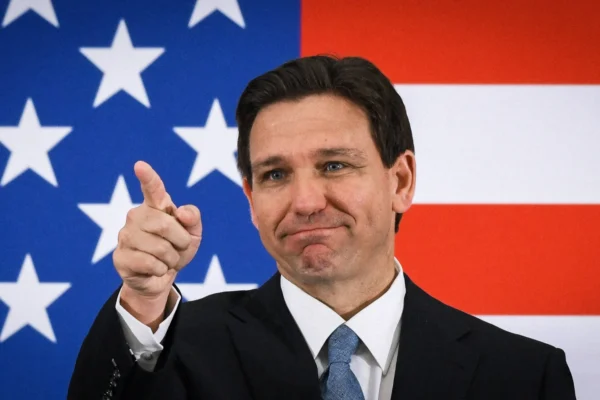 Ron DeSantis anuncia pone fin a su campaña presidencial de 2024