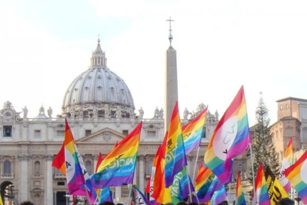 La Iglesia bendice a las parejas del mismo sexo. Foto: fuente externa.