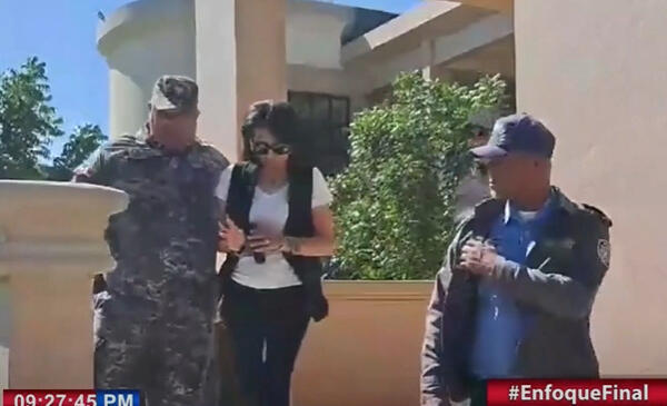  Buscan supuesta estafadora se escapó de la cárcel. (CDN digital).