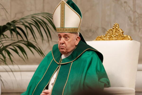 El papa Francisco preside la misa con motivo del Día de la Palabra de Dios, en la Basílica de San Pedro de la Ciudad del Vaticano, el 21 de enero de 2024. / Fuente EFE.
