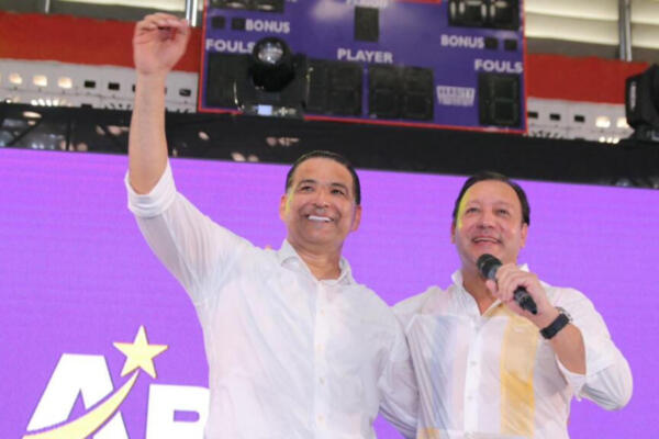 Abel Martínez y Luis Alberto. (Foto: Archivo)