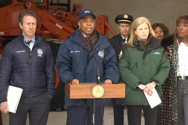El alcalde de la ciudad de Nueva York, Eric Adams, solicitó a neoyorquinos tener precaución ante la tormenta. Foto: Fuente externa