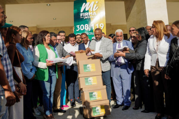 Se trata de la iniciativa “Mi firma por el drenaje”. (Foto: Fuente externa) 