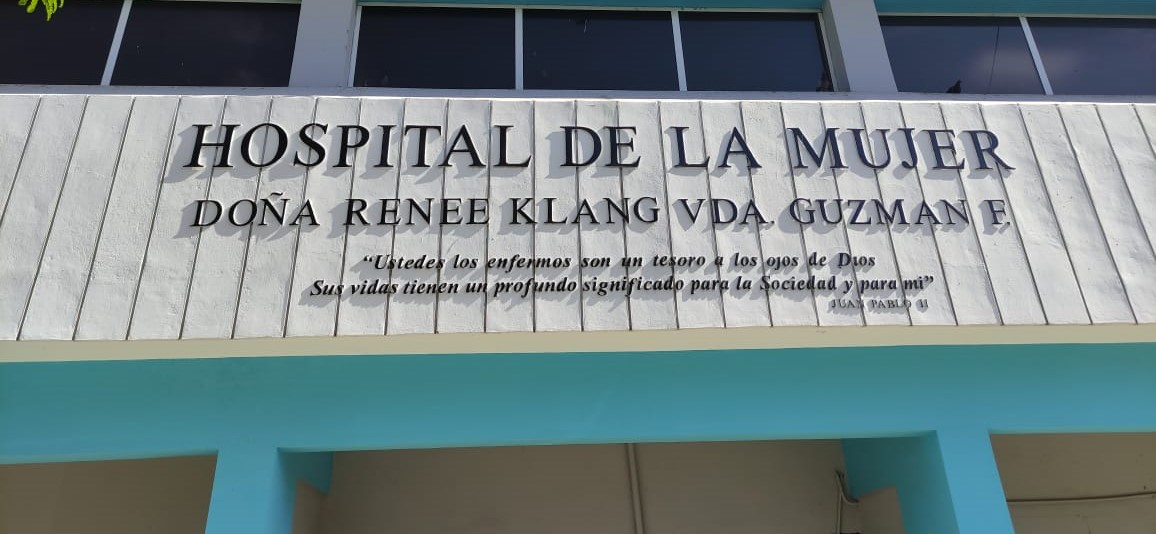 Fachada de la Maternidad Renée Klang de Guzmán.(Foto: Fuente externa).