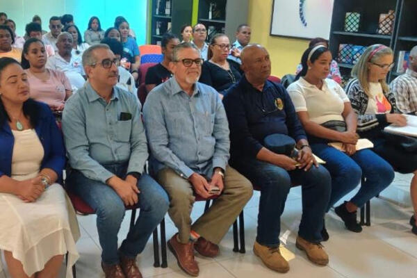 Sánchez se pronunció en esos términos al dictar la conferencia “Medio ambiente y humedales” en el Instituto Técnico Superior Comunitario (ITSC). Foto: Fuente Externa
