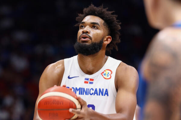Karl Towns, cambiado a los Knicks de Nueva York