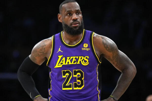 LeBron James, jugador de baloncesto estadounidense. Foto: Fuente externa