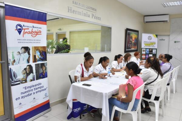 Ministerio de Trabajo invita a ferias y jornada de empleo en Bávaro, Distrito Nacional y Puerto Plata