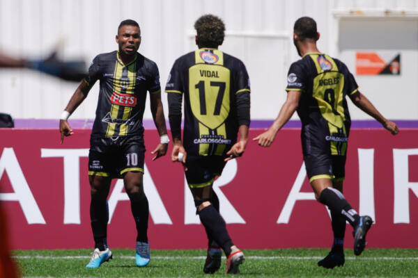 MOCA, REPUBLICA DOMINICANA. AUGUST 24th: Manuel Vidal #17 of Moca FC celebrates his goal during the Group A match between Moca FC and AC Port of Spain in the Concacaf Caribbean Cup, held at the Moca 85 stadium, in Moca, Republica Dominicana.
(PHOTO BY MIGUEL GUTIERREZ/STRAFFON IMAGES/MANDATORY CREDIT/EDITORIAL USE/NOT FOR SALE/NOT ARCHIVE)