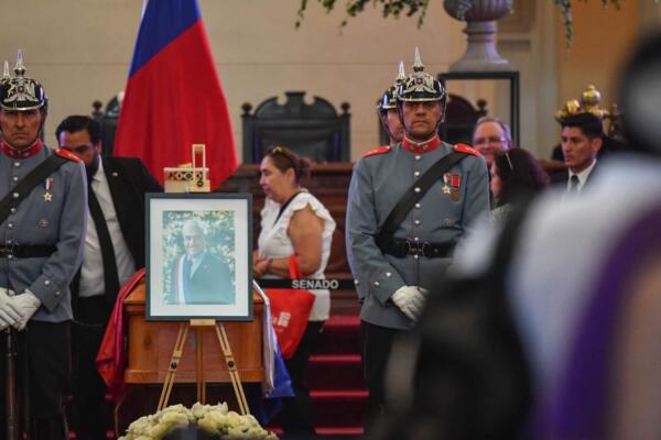 Realmente ha sido muy emocionante y muy merecido para Sebastián”, dijo su viuda y ex primera dama, Cecilia Morel. Foto: Fuente Externa