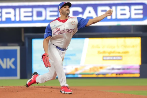 Los Tigres del Licey de República Dominicana y los Royals Suns de Curazao están compartiendo el cuarto lugar del standing con 2-2.