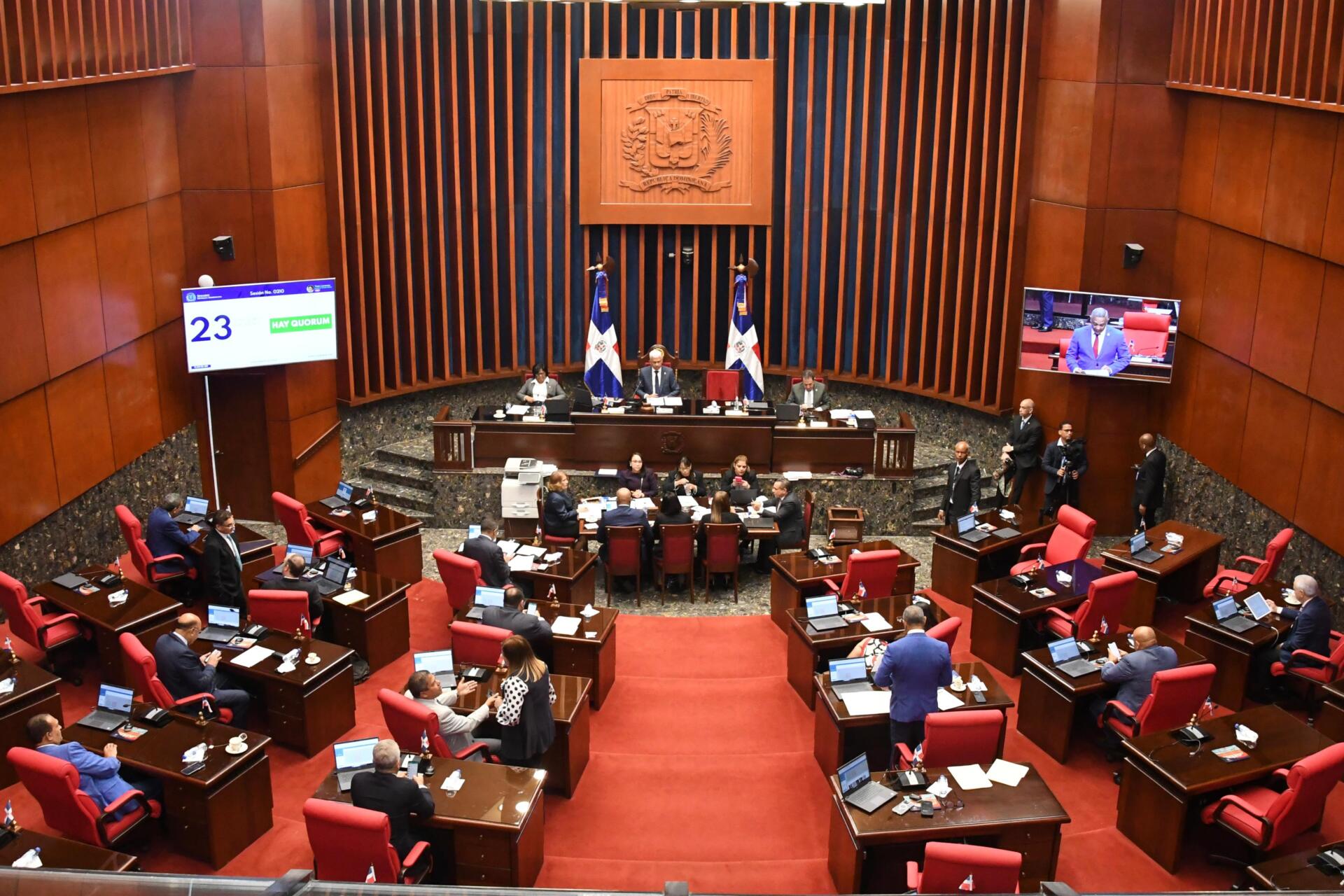 Desde el Congreso Nacional llaman al presidente de la República a sacar de Haití personal de embajada. Foto: Fuente Externa