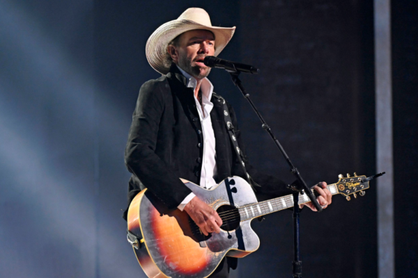 Toby Keith durante los People's Choice Country Awards 2023 celebrados en septiembre de 2023 en Nashville, Tennessee. / Fuente externa.