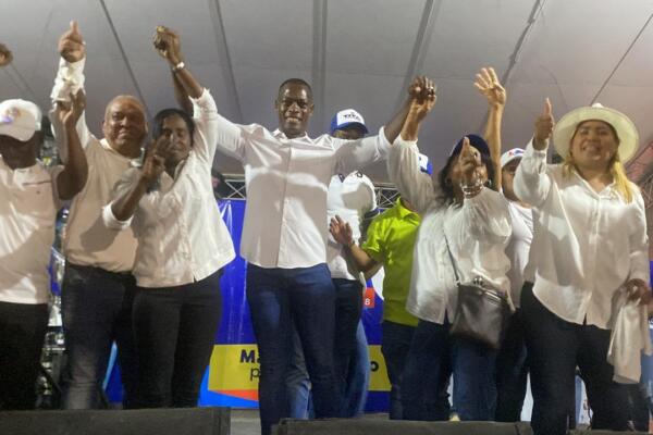 Candidato alcalde del Distrito municipal Don Juan realiza Caravana. (Foto: fuente externa)
