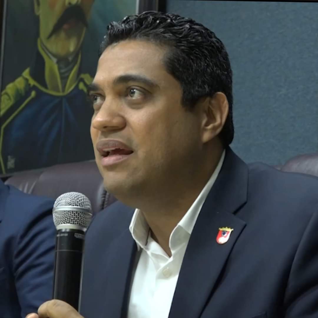 Kelvin Cruz, alcalde renunciante y nuevo ministro de Deportes.