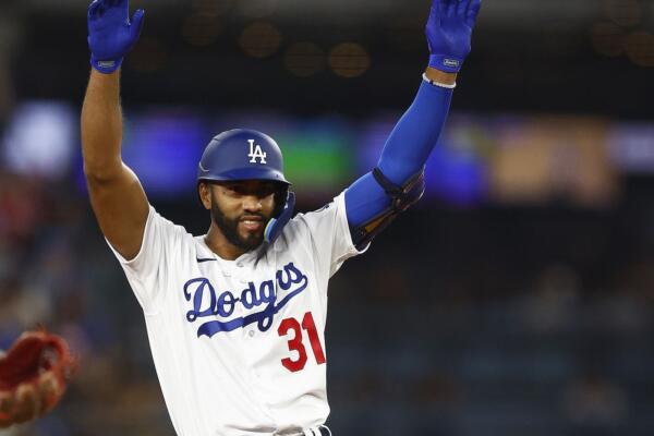 Amed Rosario pacta con Tampa Bay por una temporada