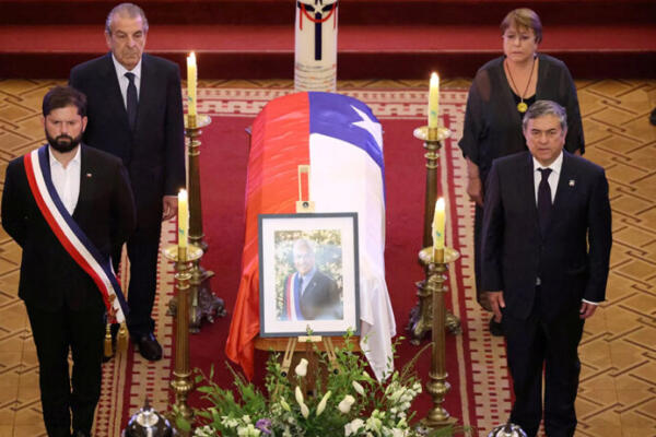Durante su intervención el presidente Boric dijo que Piñera siempre puso a Chile por delante