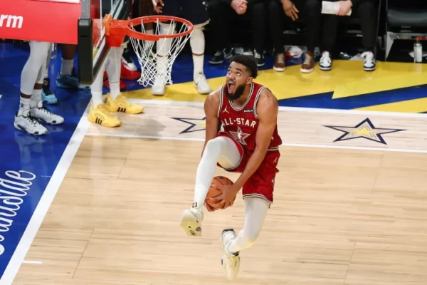 El jugador dominicano se convirtió en el cuarto jugador en la historia en anotar 50 puntos  en un Juego de Estrellas de la NBA.