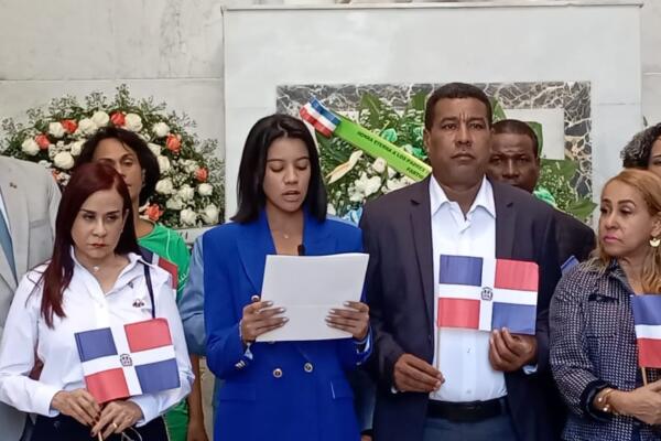 Ejecutivos del Partido de la Unidad Nacional. / Fuente externa.