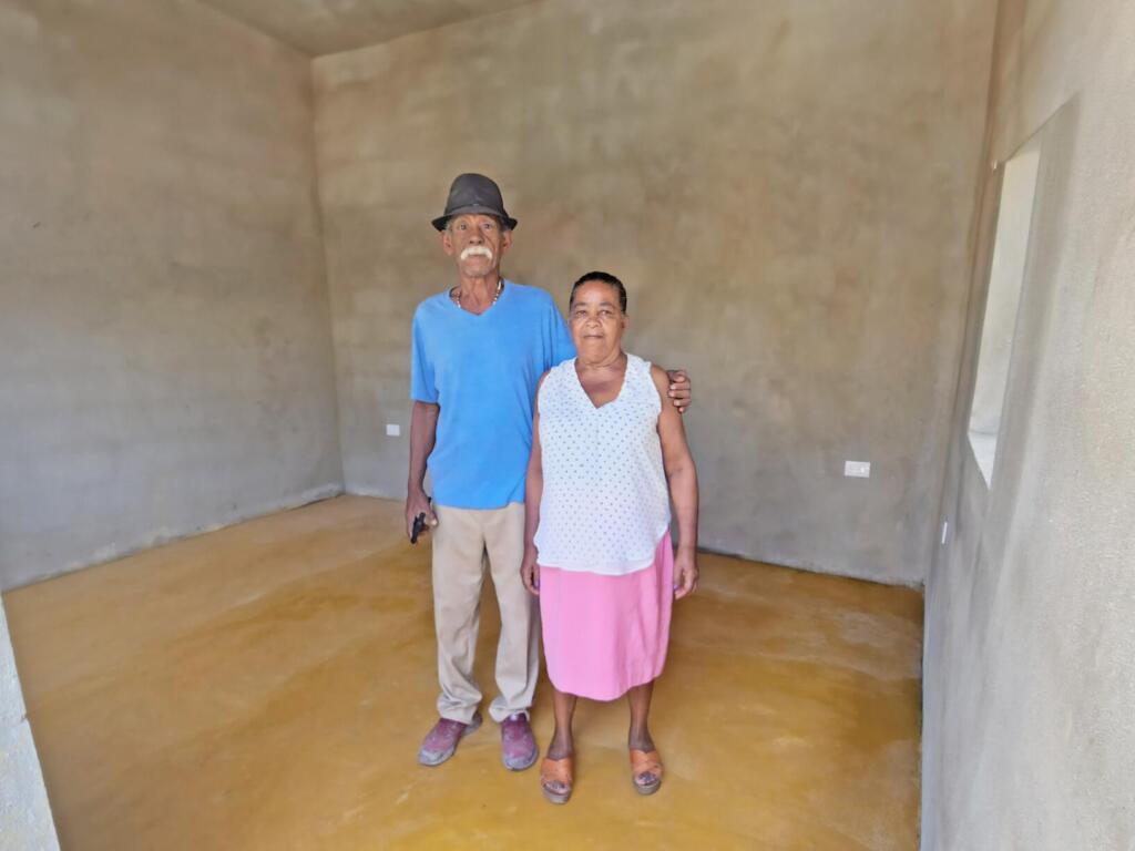 Cementos Cibao apoya programa Hábitat para la Humanidad