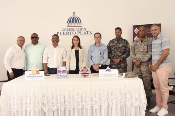Baloncesto Superior de Puerto Plata será dedicado al presidente Abinader y a senadora Ginette Bournigal
