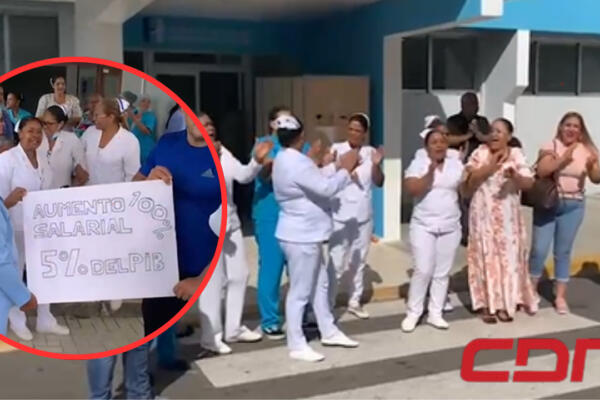 Decenas de enfermeras en San Francisco de Macorís realizan paro en demanda de mejores condiciones laborales. Foto CDN Digital
