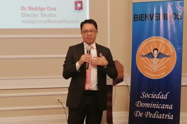 Rodrigo Cruz, microbiólogo y químico clínico de la Universidad de Costa Rica. Foto: fuente externa.