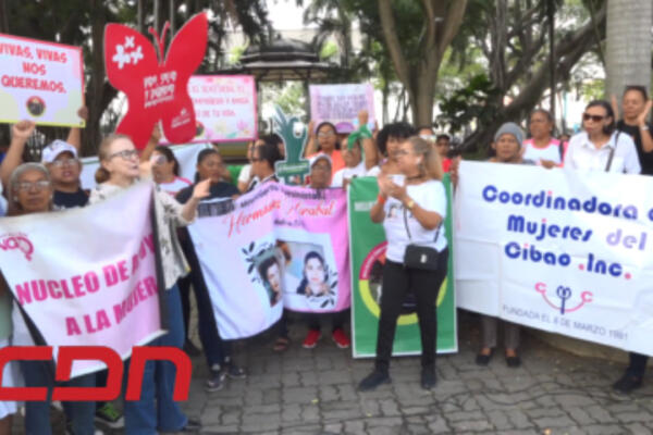 Movimiento Vida sin Violencia MOVIDA, Exige igualdad y respecto a los derechos de la mujer. (Foto CDN Digital)