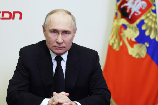 Putin pide la reanudación de las negociaciones de paz con Ucrania
