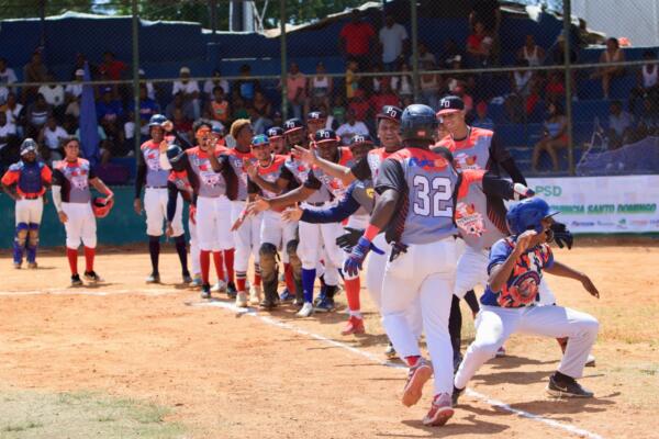  Torneo de Béisbol Superior Abeprosado inicia con éxito