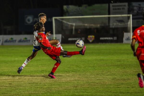 Atlético Vega Real gana en inicio fecha 2 LDF