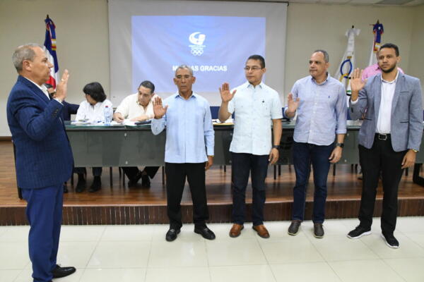Accidentada asamblea ratifica sustitutos de renunciantes comité ejecutivo del COD