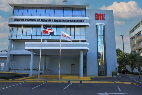 El Sistema Nacional de Atención a Emergencias y Seguridad 911 aclaró este sábado, que no es su empleado la persona que denuncia fue desvinculada. Foto: Fuente externa 