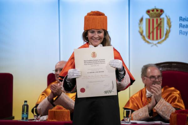Alcaldesa Carolina Mejía es investida Académica de Honor en la Real Academia Europea de Doctores