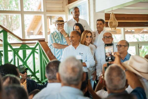Carolina Mejía recorre provincias en apoyo a candidatos congresuales del PRM
