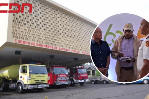 Cooperativa Médica hace entrega de equipos a Cuerpo de Bomberos de Santiago