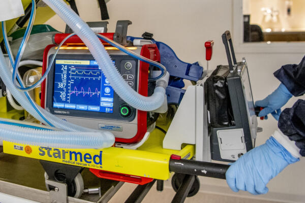 Recibió un tratamiento con anticuerpos monoclonales llamado Sotrovimab, pero mostró resistencia. Foto: Fuente externa 
