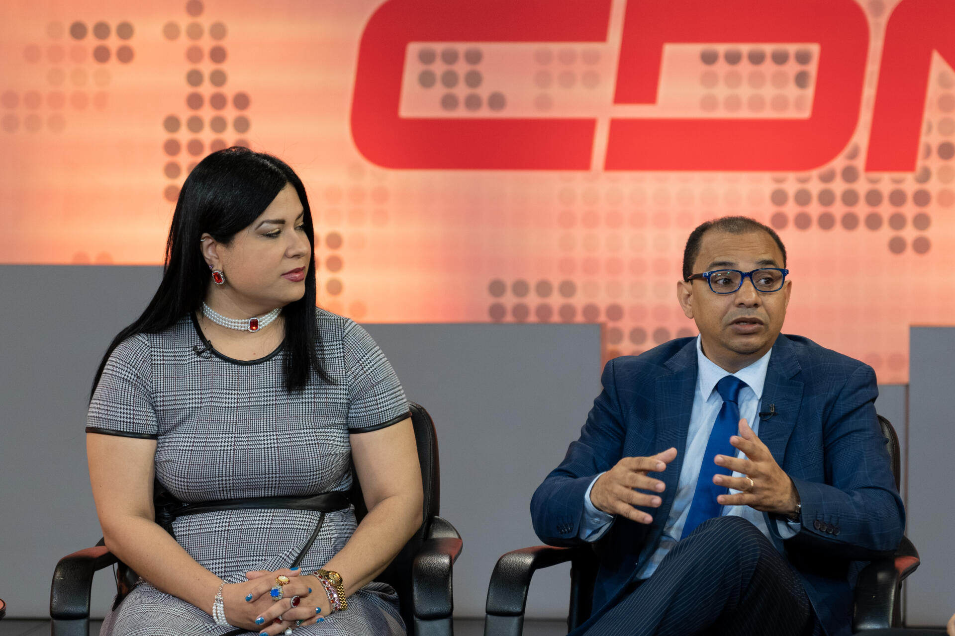 El periodista Fernando Quiroz y Irana Flavia Luciano. (Foto: fuente externa)